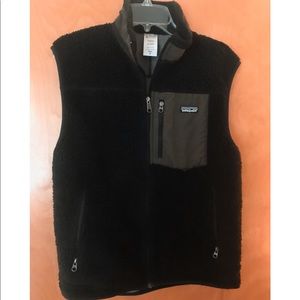 Patagonia Fuzzy Vest - Black / Size Medium